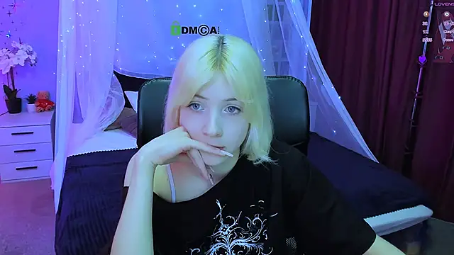 Snapshot of _sabrina_moore chatting on May 3, 8:53 am sabrina moore online show from May 3, 8:53 am