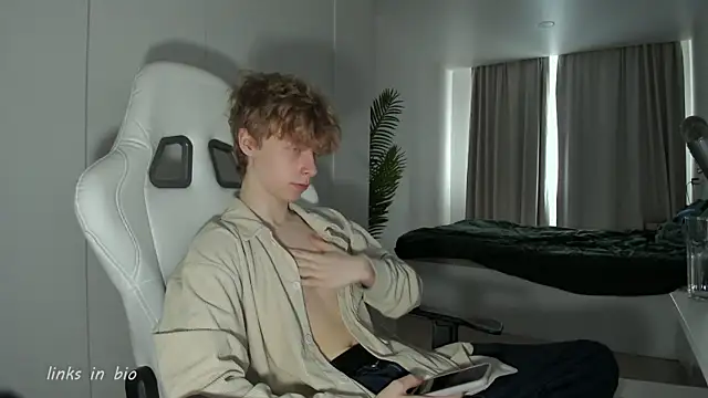 Wawesuc online show from April 3, 7:17 am