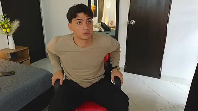 MrAdonis  online show from April 14, 6:58 pm