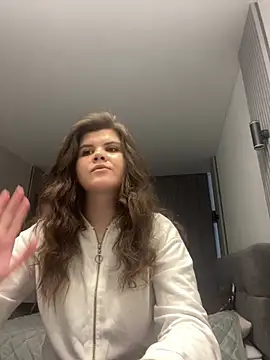 Dreamy Mia  online show from March 6, 2:57 pm