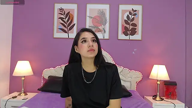 YayaQueen online show from June 3, 12:08 pm