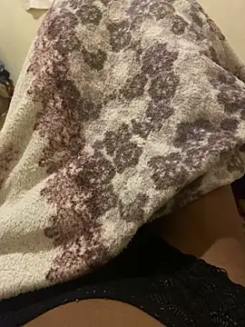 Safadona001 online show from March 9, 10:19 am