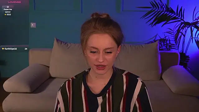 Mickey Milk online show from March 25, 6:25 pm