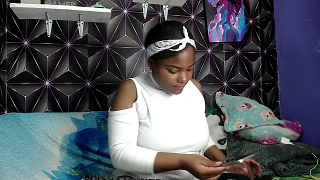 Snapshot of Candykss chatting on May 7, 9:31 pm Candykss online show from May 7, 9:31 pm