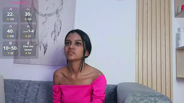 queen adhara online show from April 21, 12:44 pm