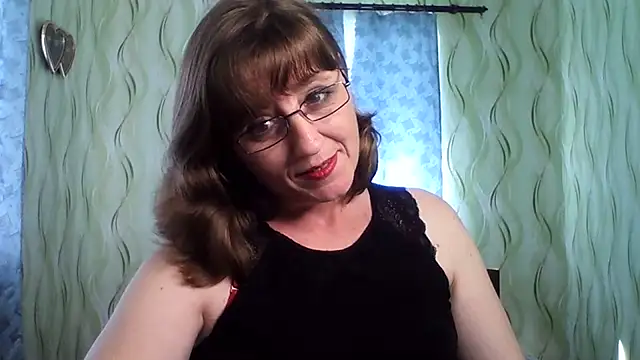 Alisaprice077 online show from July 17, 12:34 pm