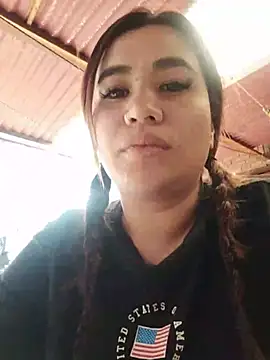 Snapshot of EmaGw7 chatting on July 24, 6:50 pm EmaGw7 online show from July 24, 6:50 pm