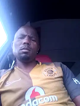 Snapshot of Zolani003 chatting on March 7, 3:58 am Zolani003 online show from March 7, 3:58 am