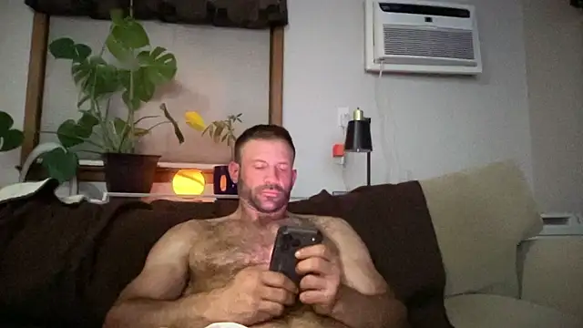 JonAriesxxx online show from May 18, 2:40 am