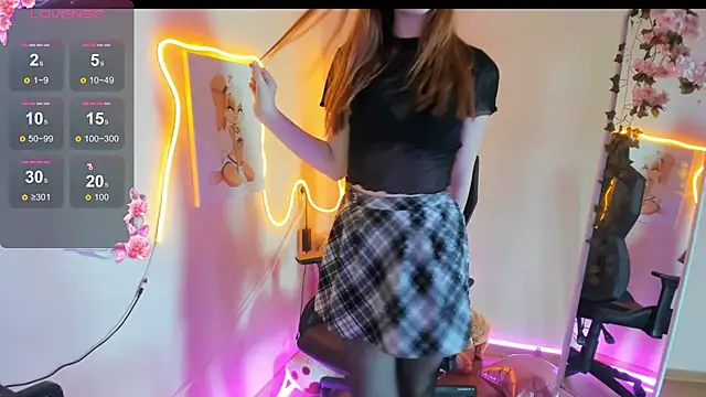 Ember Vexen online show from April 18, 8:40 am