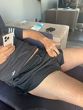 twink3434 online show from July 27, 1:51 pm