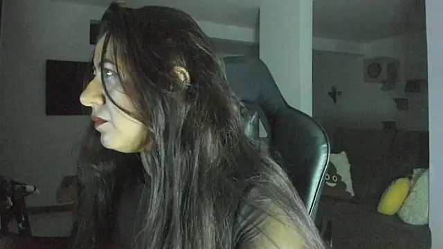 Snapshot of cassie_jim__ chatting on July 1, 4:14 am cassie jim online show from July 1, 4:14 am