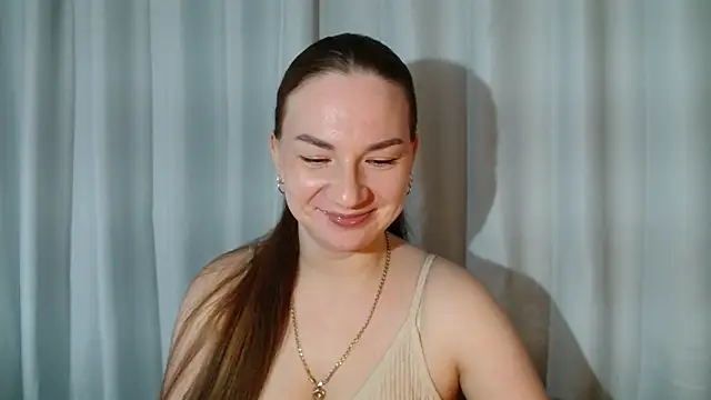 Snapshot of Belle_Fiesta chatting on March 29, 9:48 pm Belle Fiesta online show from March 29, 9:48 pm