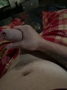 youngcock2003 online show from March 7, 9:01 pm