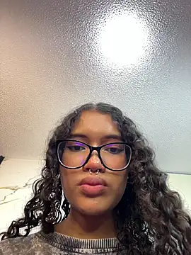 Bunny fire online show from March 18, 7:06 pm