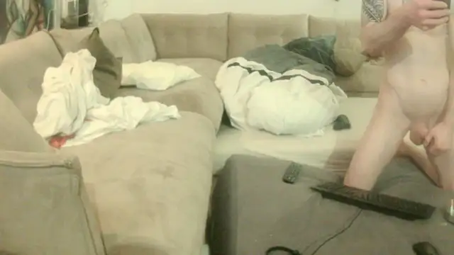 Snapshot of rudy25cm chatting on March 7, 10:51 pm rudy25cm online show from March 7, 10:51 pm