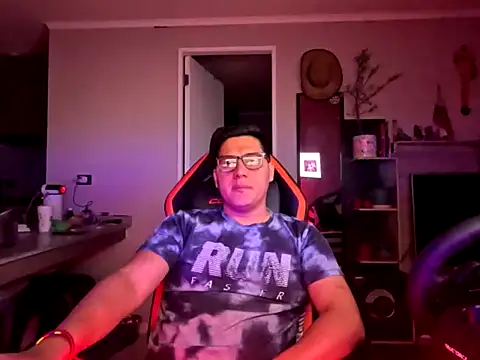 Snapshot of flippke chatting on March 17, 1:21 am flippke online show from March 17, 1:21 am