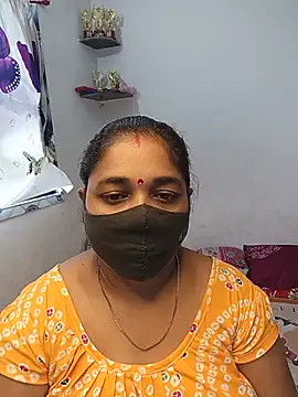 Snapshot of Tanvi_My_Girl chatting on July 8, 5:23 am Tanvi My Girl online show from July 8, 5:23 am