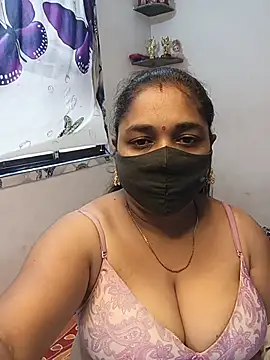 Snapshot of Tanvi_My_Girl chatting on July 19, 5:55 am Tanvi My Girl online show from July 19, 5:55 am