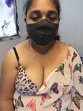 Snapshot of Tanvi_My_Girl chatting on July 21, 5:43 am Tanvi My Girl online show from July 21, 5:43 am