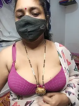 Snapshot of Tanvi_My_Girl chatting on July 27, 12:56 pm Tanvi My Girl online show from July 27, 12:56 pm