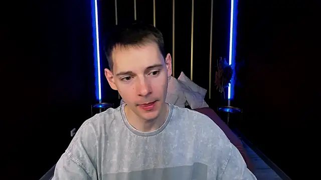 Snapshot of Martin_Perry chatting on June 12, 9:25 pm Martin Perry online show from June 12, 9:25 pm