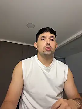 TroyeSavage online show from March 26, 11:16 am