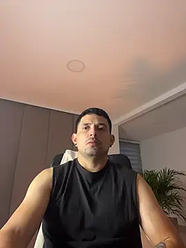 TroyeSavage online show from April 5, 11:07 am