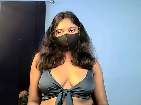 KASHISH SINGH  online show from April 4, 12:46 pm