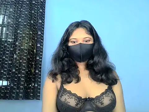 KASHISH SINGH  online show from June 17, 4:48 am