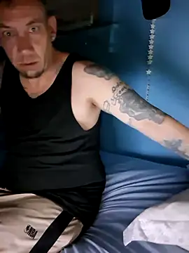 Brandon23xxxgb online show from May 26, 2:40 am