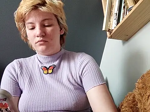 thatcutesubgirlwlw online show from April 19, 2:16 pm