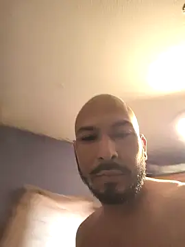 Snapshot of 2smooth91 chatting on March 17, 3:26 pm 2smooth91 online show from March 17, 3:26 pm