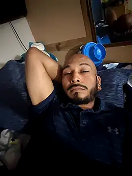 Snapshot of 2smooth91 chatting on March 24, 3:44 am 2smooth91 online show from March 24, 3:44 am