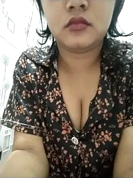 Chandrika Yadav online show from April 3, 7:23 pm