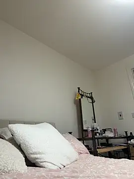 Miss juicy babes69 online show from April 17, 10:13 pm