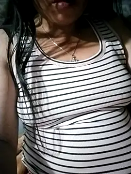 Snapshot of Min-in chatting on June 12, 6:51 pm Min-in online show from June 12, 6:51 pm