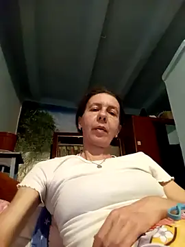 Tania9876 online show from April 13, 7:30 pm