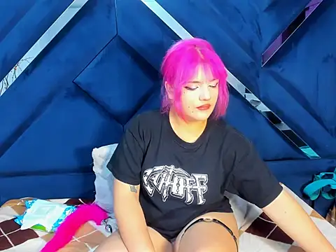 Sherry Boomm online show from March 31, 8:20 pm