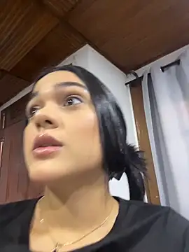 Bella-Ferrer online show from April 23, 6:32 pm