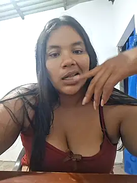 monicarokaforte online show from April 5, 4:20 am