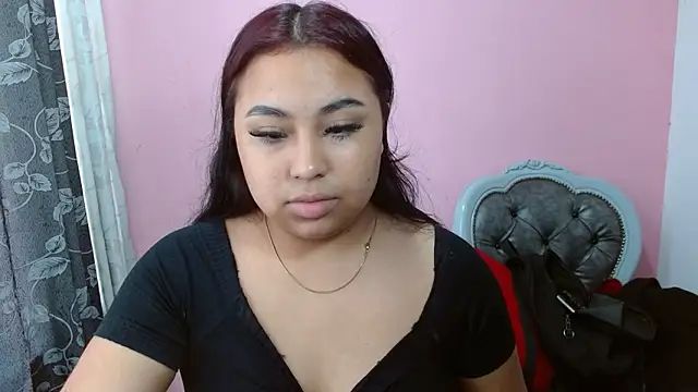 Snapshot of candymorena69 chatting on April 14, 12:44 pm candymorena69 online show from April 14, 12:44 pm