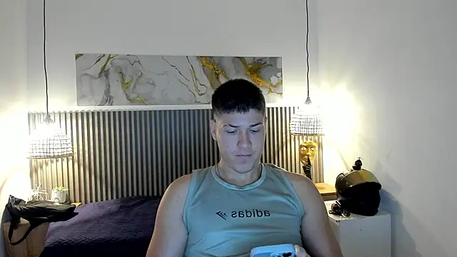 AlessandroFranco online show from July 10, 12:52 pm