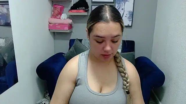 veronicaparkersex online show from April 13, 12:21 pm