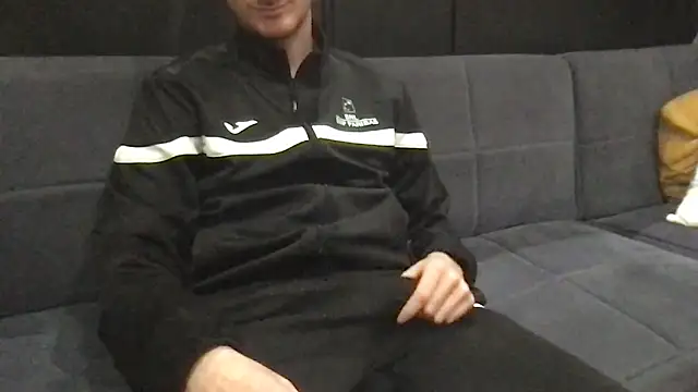 ugofantocci online show from March 9, 9:30 pm