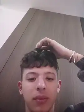 Daniel Roy online show from March 24, 6:35 pm