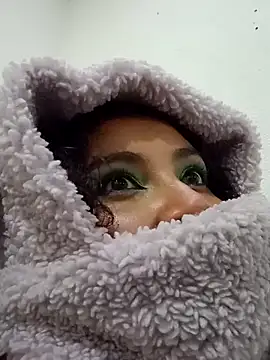 Liily Foxxy online show from April 7, 10:37 am