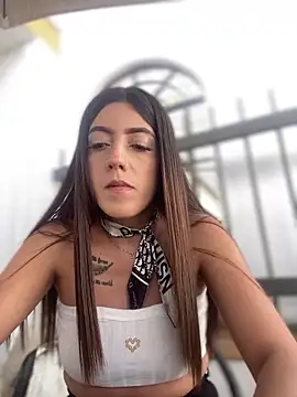 Electra Pinkk online show from April 4, 1:52 pm