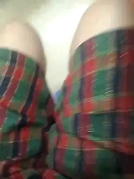 Amanda  ena- online show from March 19, 4:05 am