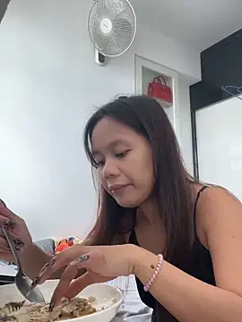 Snapshot of velvetveloura chatting on March 15, 5:02 am velvetveloura online show from March 15, 5:02 am